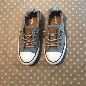 Gray Converse Shoreline Size 7